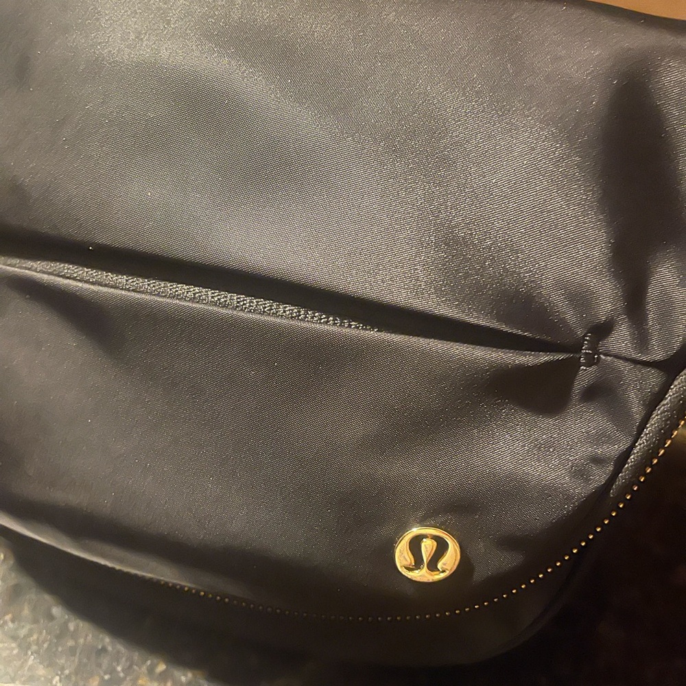 lululemon athletica Black crossbody Bag - Picture 3 of 5